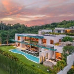 Modern Architectural Masterpiece in Uluwatu